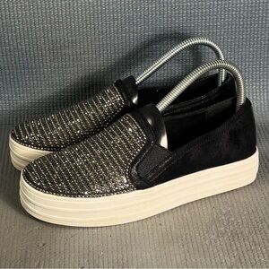 Skechers Women’s Double Up Shiny Dancer Slip On Black Studded Low Shoes Size 6